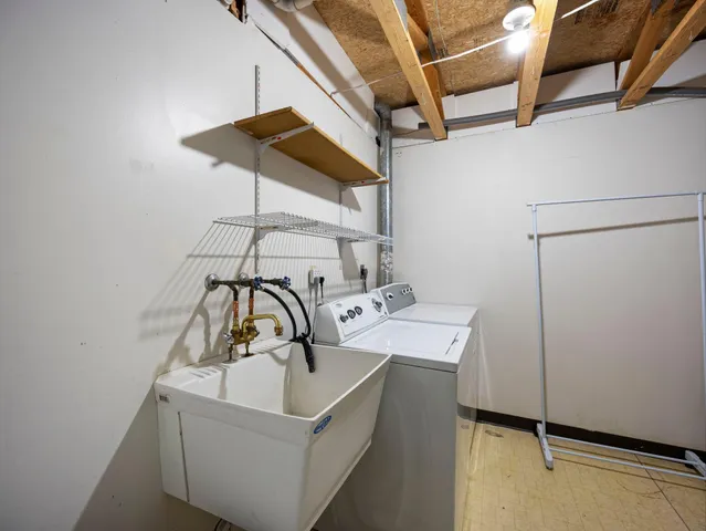 $2,075 | 5535 Lindsay Street, Golden Valley, MN 55422