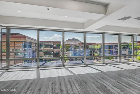 $1,650,000 | 7137 East Rancho Vista Drive, Unit 7008, Scottsdale, AZ 85251