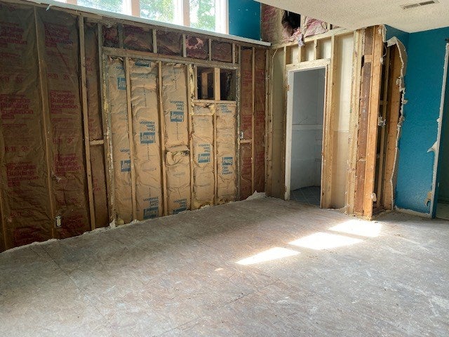 2715 Cottage Road Blackstone, VA 23824 - Photo 12 of 16 Gallery Image 12