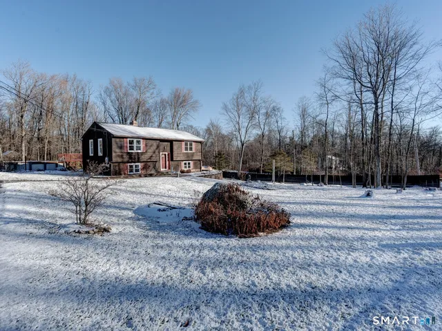 $299,900 | 125 Chestnut Hill Road, Stafford, CT 06076