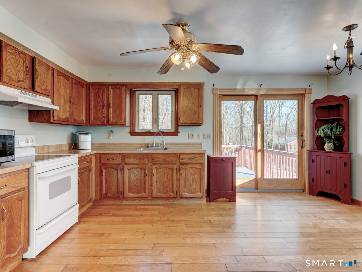 125 Chestnut Hill Road Stafford, CT 06076 - Photo 8 of 37