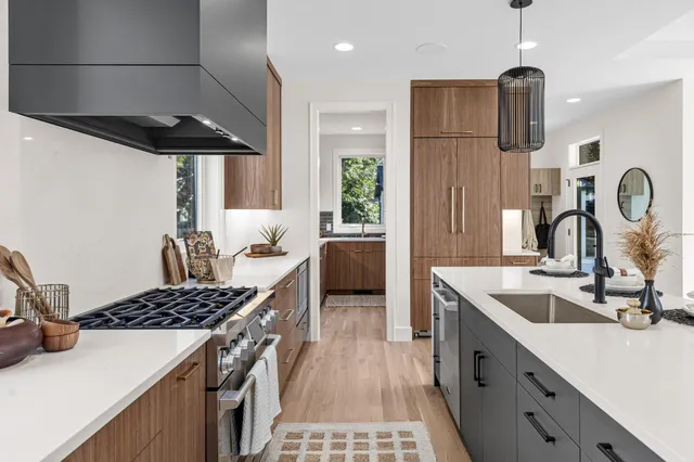 $1,574,900 | 4425 Zenith Avenue South, Minneapolis, MN 55410