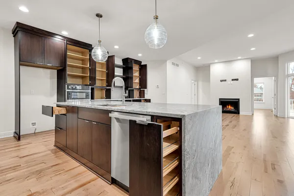 $1,275,000 | 2960 North 186th Street, Unit 10, Brookfield, WI 53045