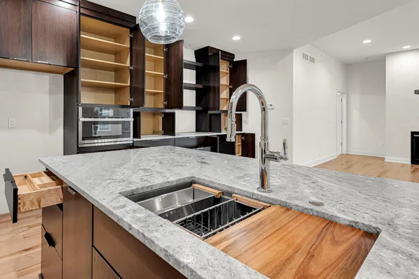 $1,275,000 | 2960 North 186th Street, Unit 10, Brookfield, WI 53045