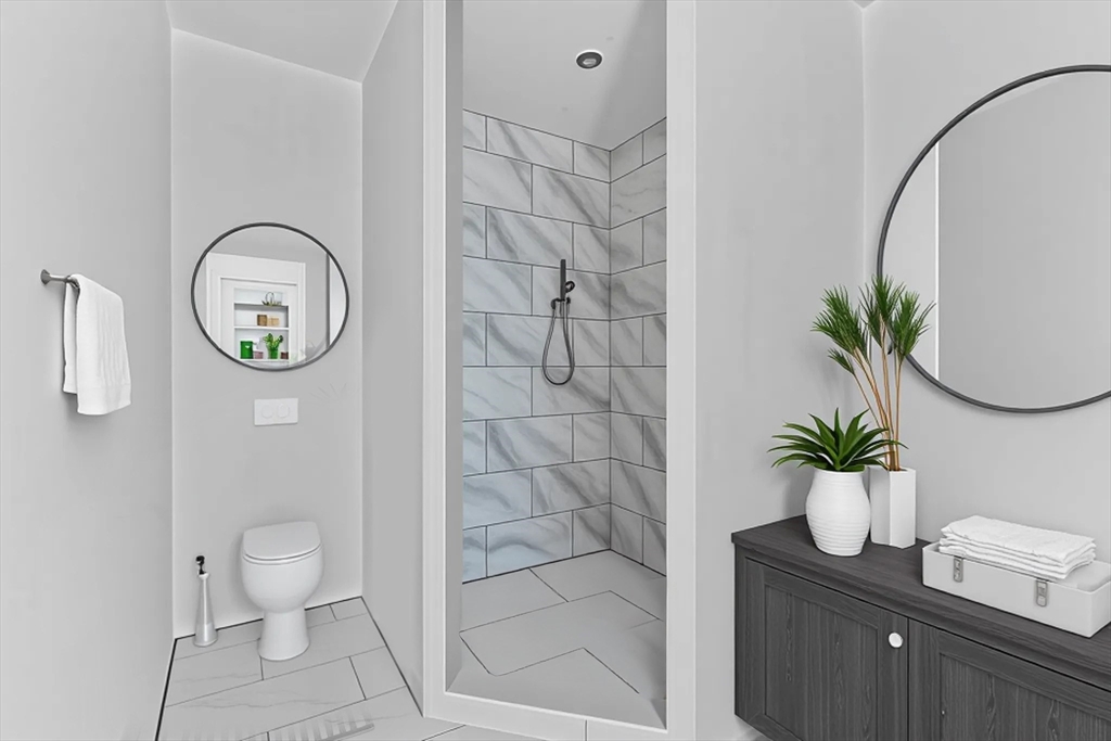 7 Davis Street, Unit 2 Woburn, MA 01801 - Photo 9 of 14