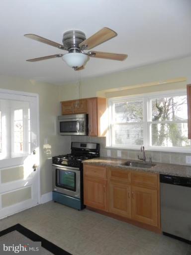 6303 Mt Ridge Road Catonsville, MD 21228 - Photo 13 of 13 Kitchen