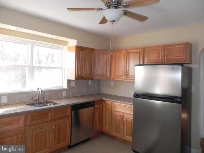 6303 Mt Ridge Road Catonsville, MD 21228 - Photo 6 of 13 Kitchen #3