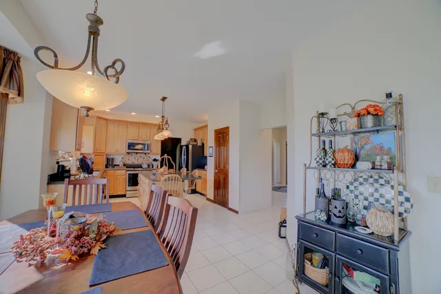 $499,900 | 23 2130 East, Watseka, IL 60970