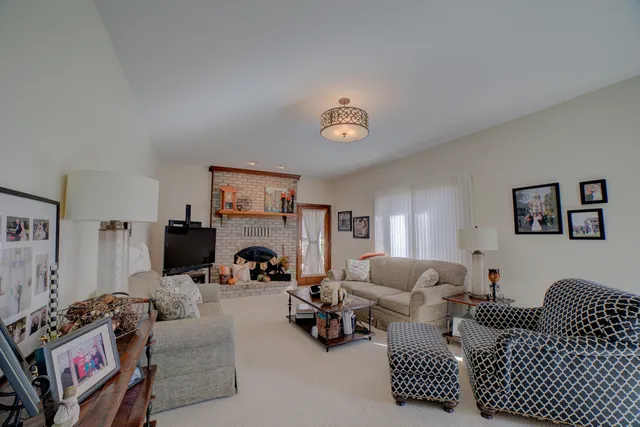 $499,900 | 23 2130 East, Watseka, IL 60970