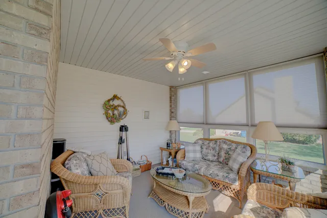 $499,900 | 23 2130 East, Watseka, IL 60970