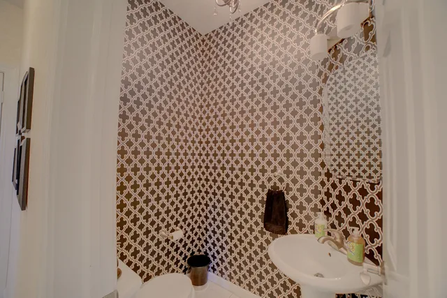 $499,900 | 23 2130 East, Watseka, IL 60970