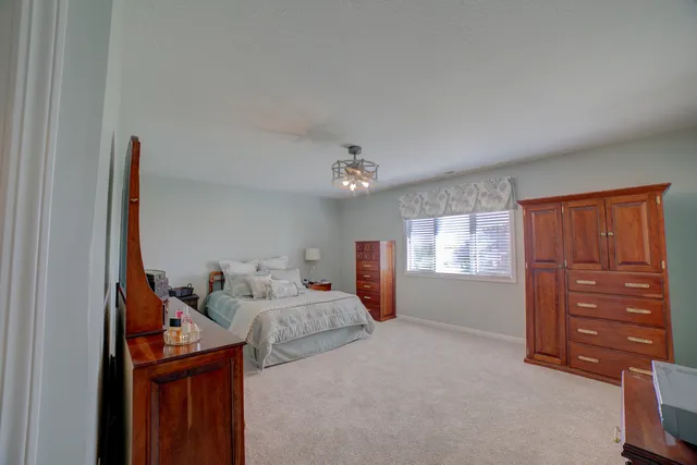 $499,900 | 23 2130 East, Watseka, IL 60970