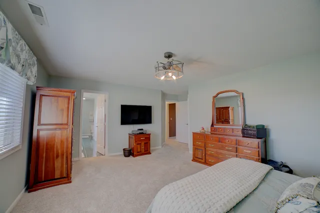 $499,900 | 23 2130 East, Watseka, IL 60970