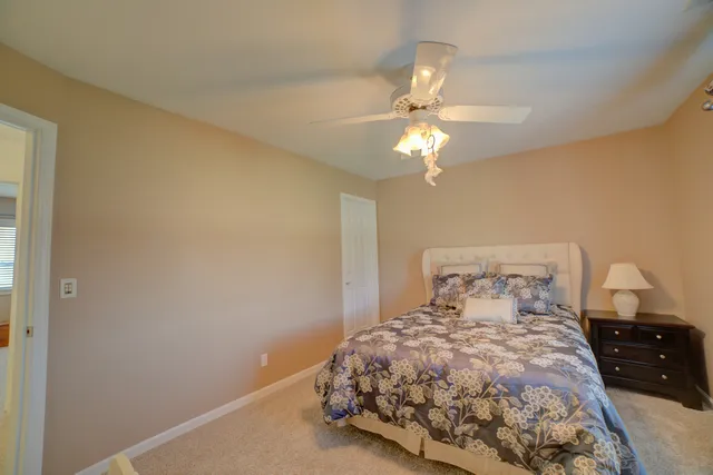 $499,900 | 23 2130 East, Watseka, IL 60970