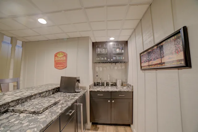 $499,900 | 23 2130 East, Watseka, IL 60970