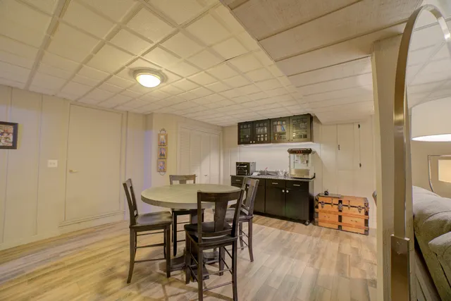 $499,900 | 23 2130 East, Watseka, IL 60970