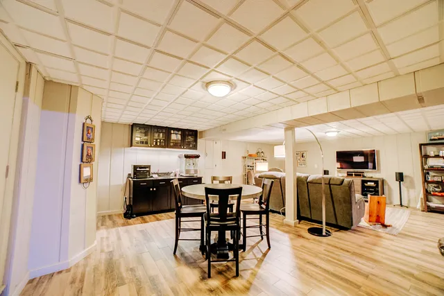 $499,900 | 23 2130 East, Watseka, IL 60970