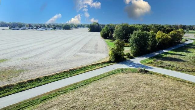 $499,900 | 23 2130 East, Watseka, IL 60970