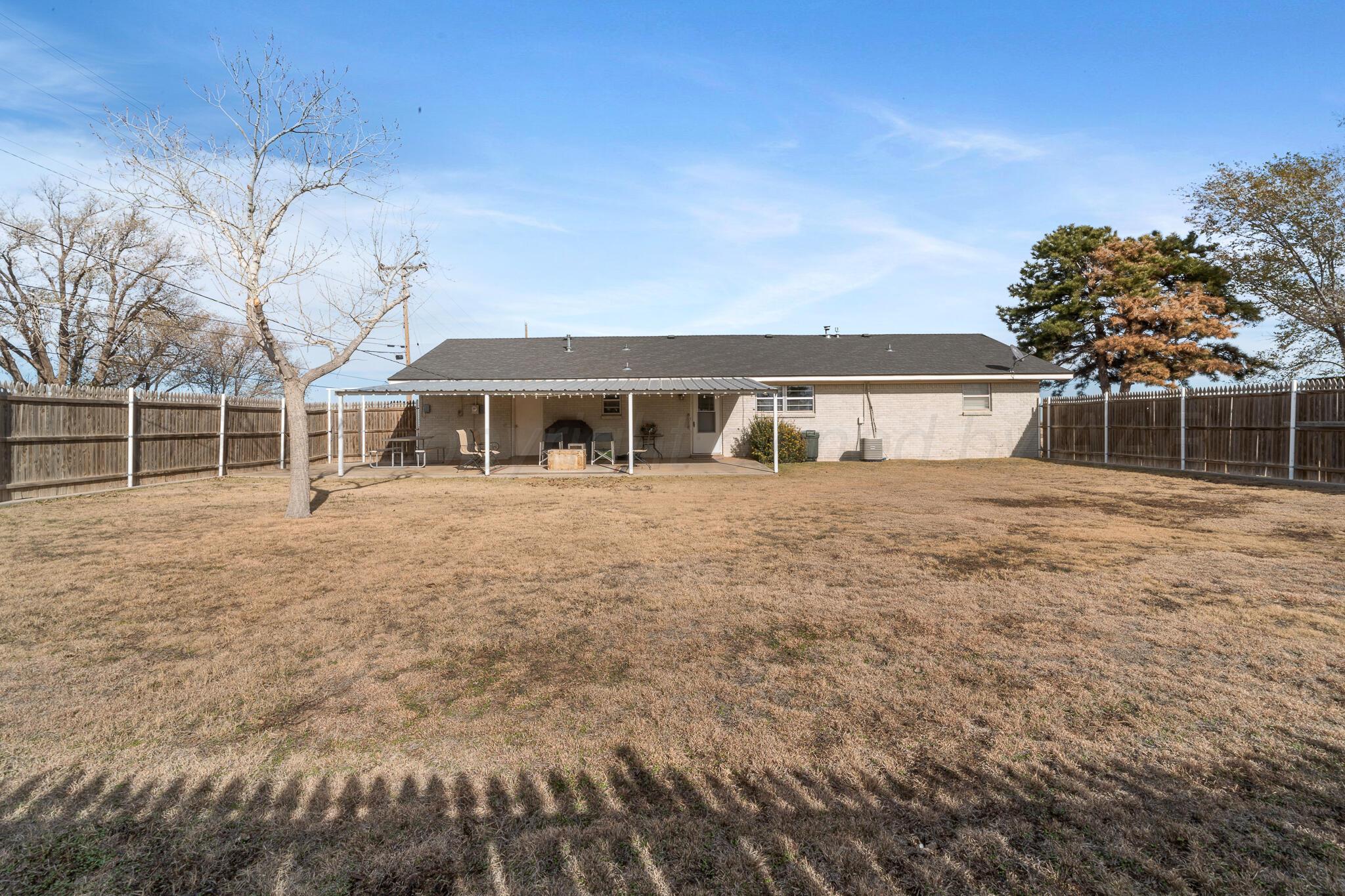 209 Northwest 6th Street Happy, TX 79042 - Photo 25 of 28 209 NW 6th Happy, TX-28