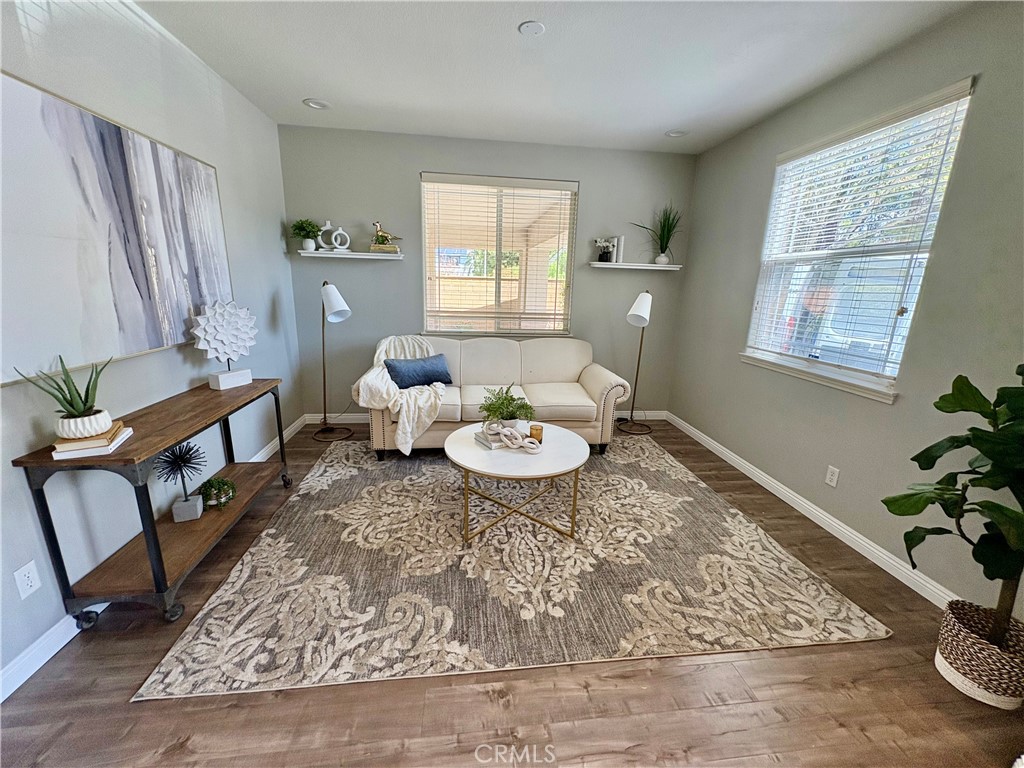 39707 Cambridge Place Temecula, CA 92591 - Photo 21 of 75 a living room with furniture and a rug