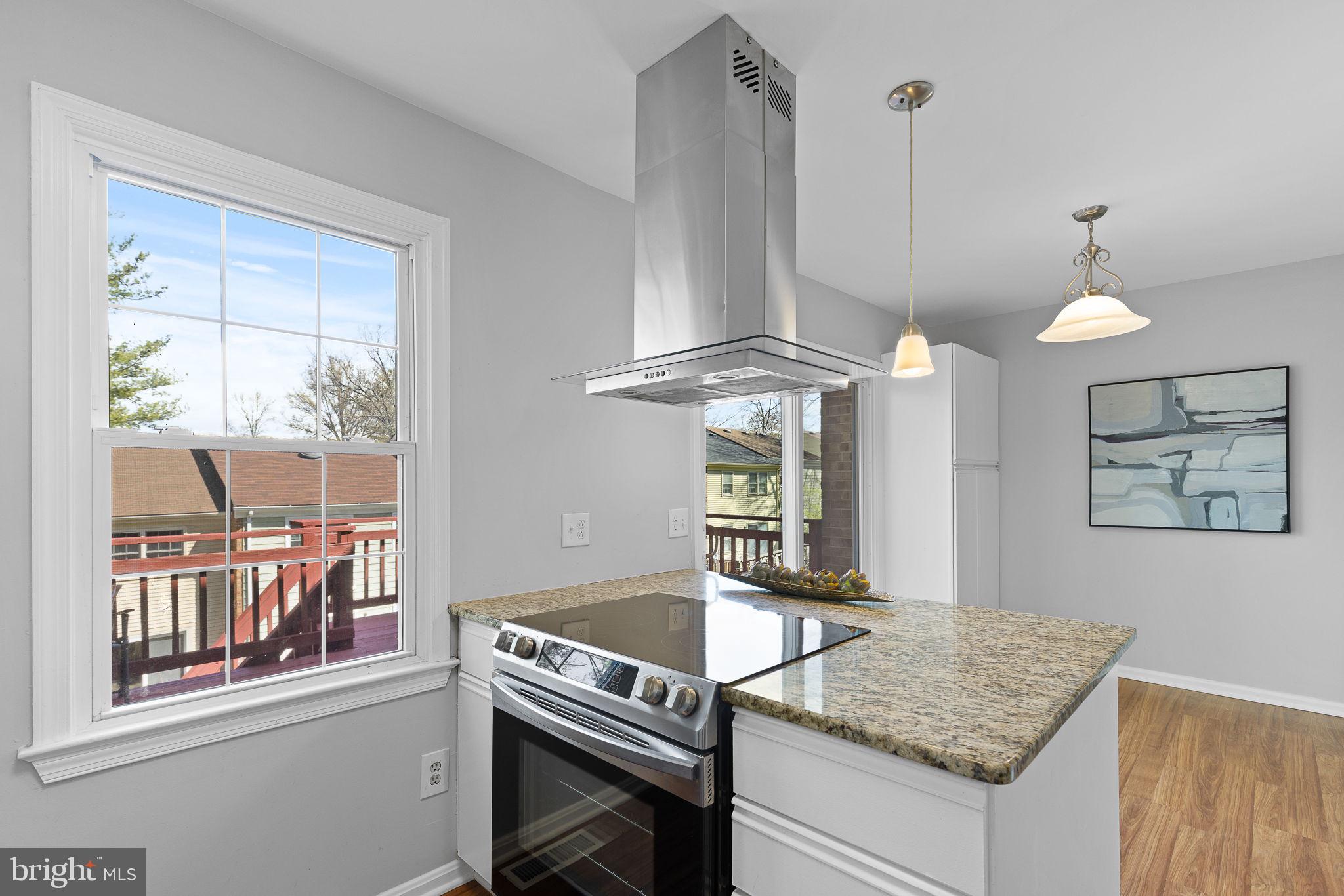 9676 Thackery Square Fairfax, VA 22032 - Photo 14 of 35