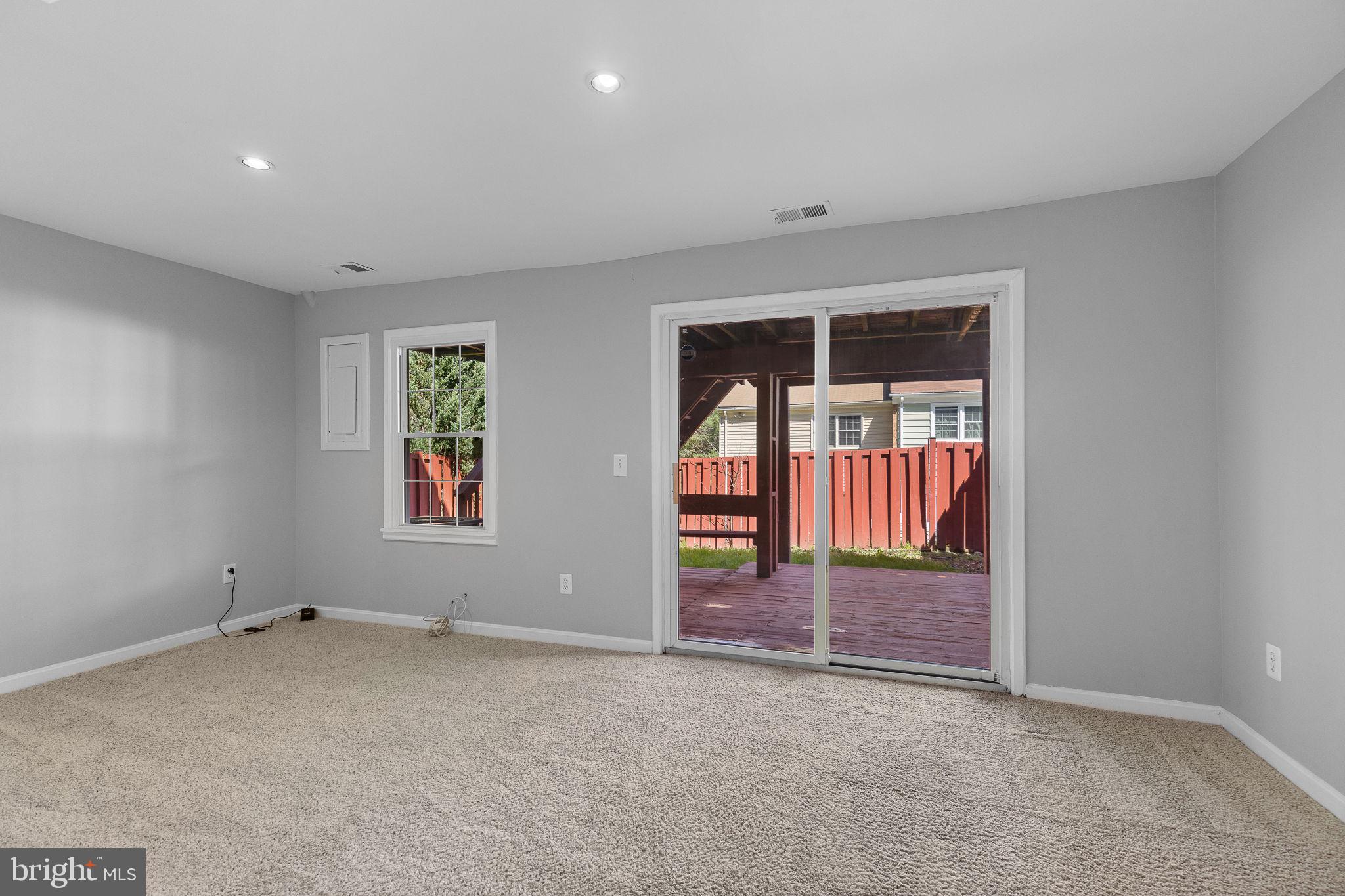 9676 Thackery Square Fairfax, VA 22032 - Photo 27 of 35 Walk-out basement