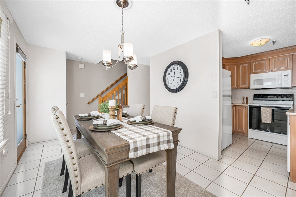 51 Tobey Road, Unit 47 Dracut, MA 01826 - Photo 9 of 38