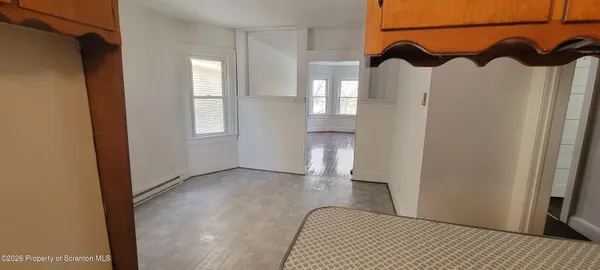 $1,500 | 805 Monroe Avenue, Unit 3, Scranton, PA 18510