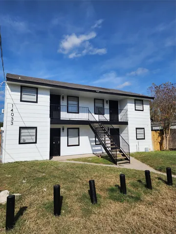 a view of a house with kitchen