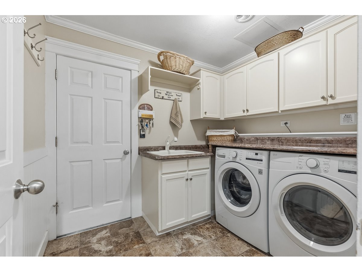 16042 Southwest Waxwing Way Beaverton, OR 97007 - Photo 13 of 37 Laundry