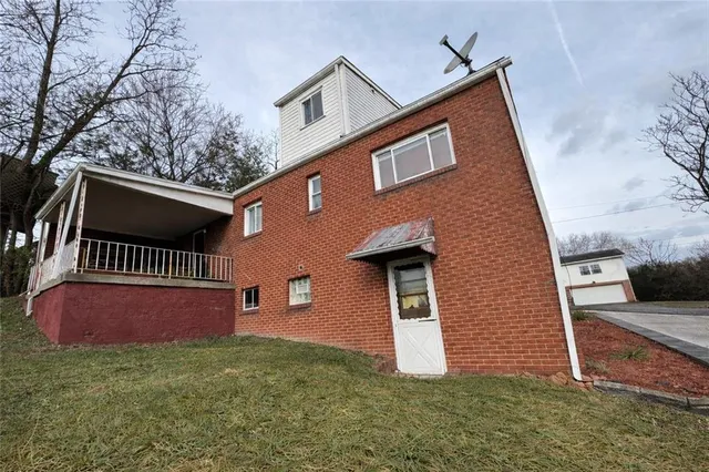 $205,000 | 227 Thornwood Drive, Canonsburg, PA 15317