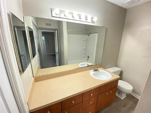 $1,000 | 435 Wymore Road, Unit 203, Altamonte Springs, FL 32714