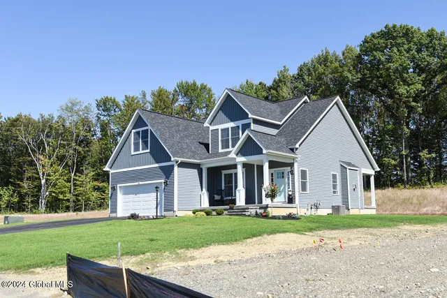 $598,395 | 11 Hunter Court, Ballston Spa, NY 12020