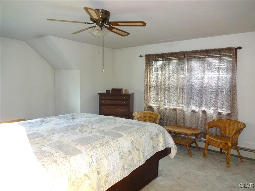 6808 Del Haven Road Bangor, PA 18013 - Photo 26 of 50 Master Bedroom