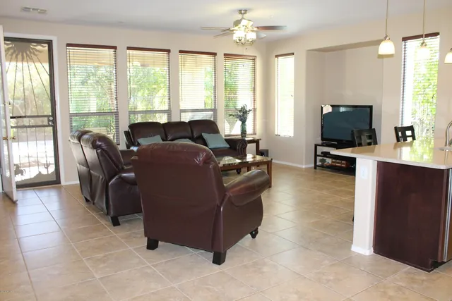 $3,100 | 27937 North 130th Avenue, Peoria, AZ 85383