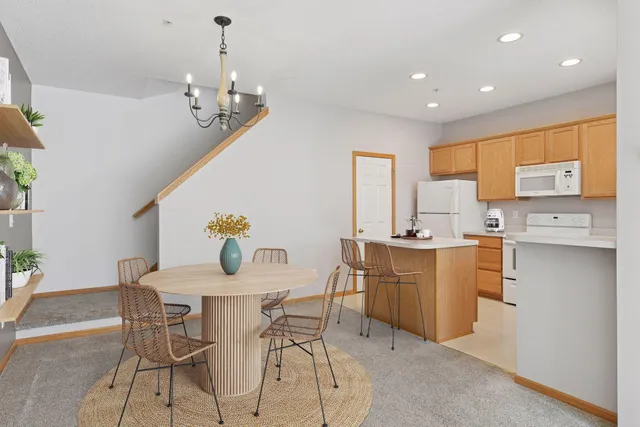 $269,900 | 13847 54th Avenue North, Plymouth, MN 55446