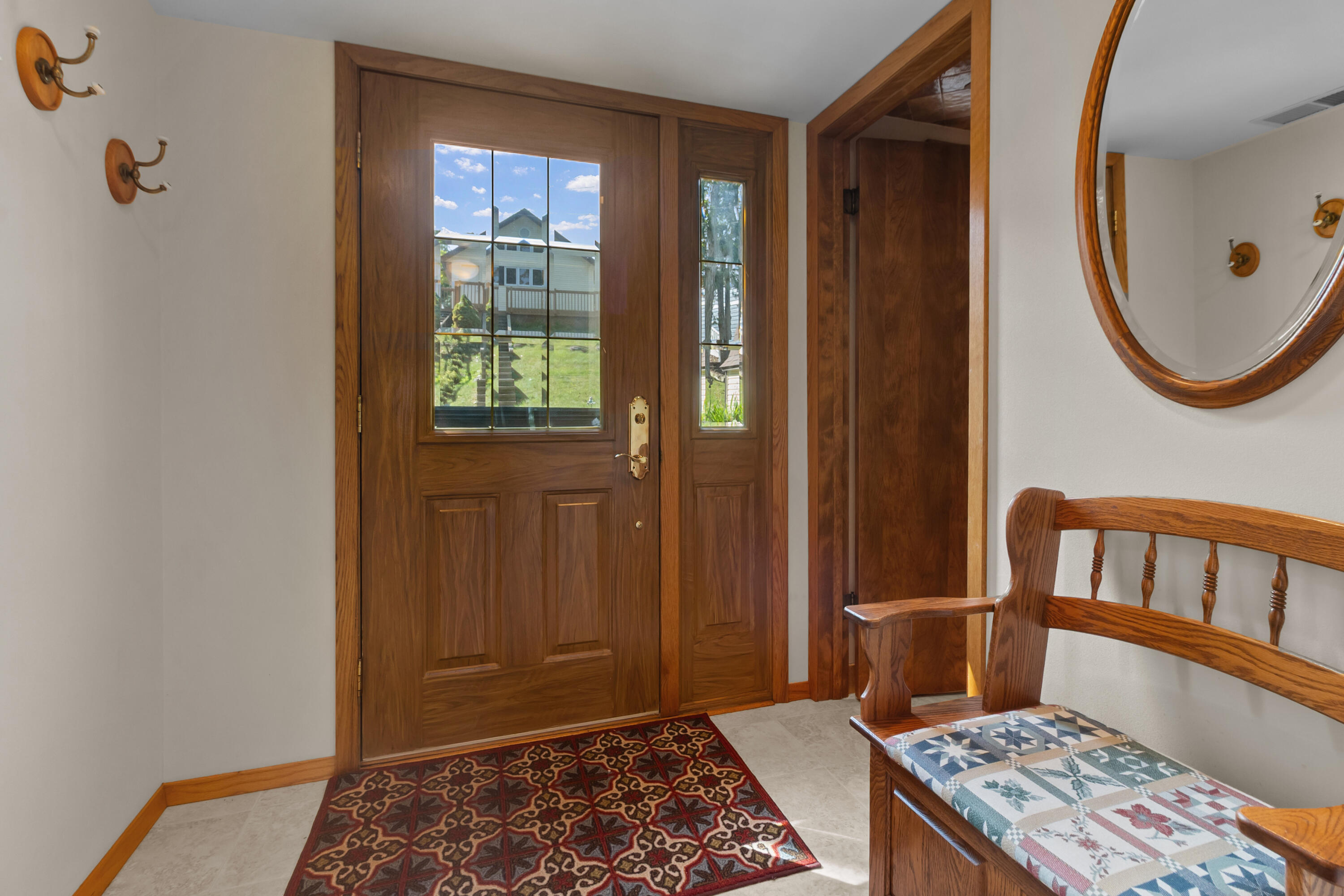 W5426 Solid Comfort Road La Grange, WI 53121 - Photo 11 of 30 Foyer