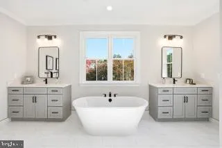 $1,989,000 | 4505 Clearbrook Lane, Kensington, MD 20895