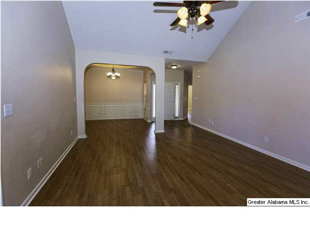 248 Victoria Station Alabaster, AL 35114 - Photo 6 of 31