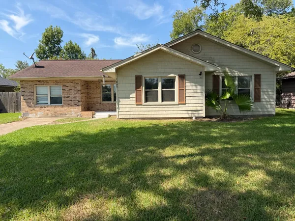 $140,000 | 1807 North 24th Street, Orange, TX 77630