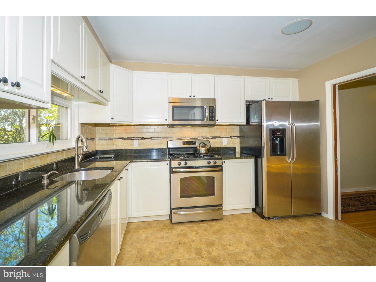 3883 Buck Road Huntingdon Valley, PA 19006 - Photo 11 of 24 Gallery Image 11