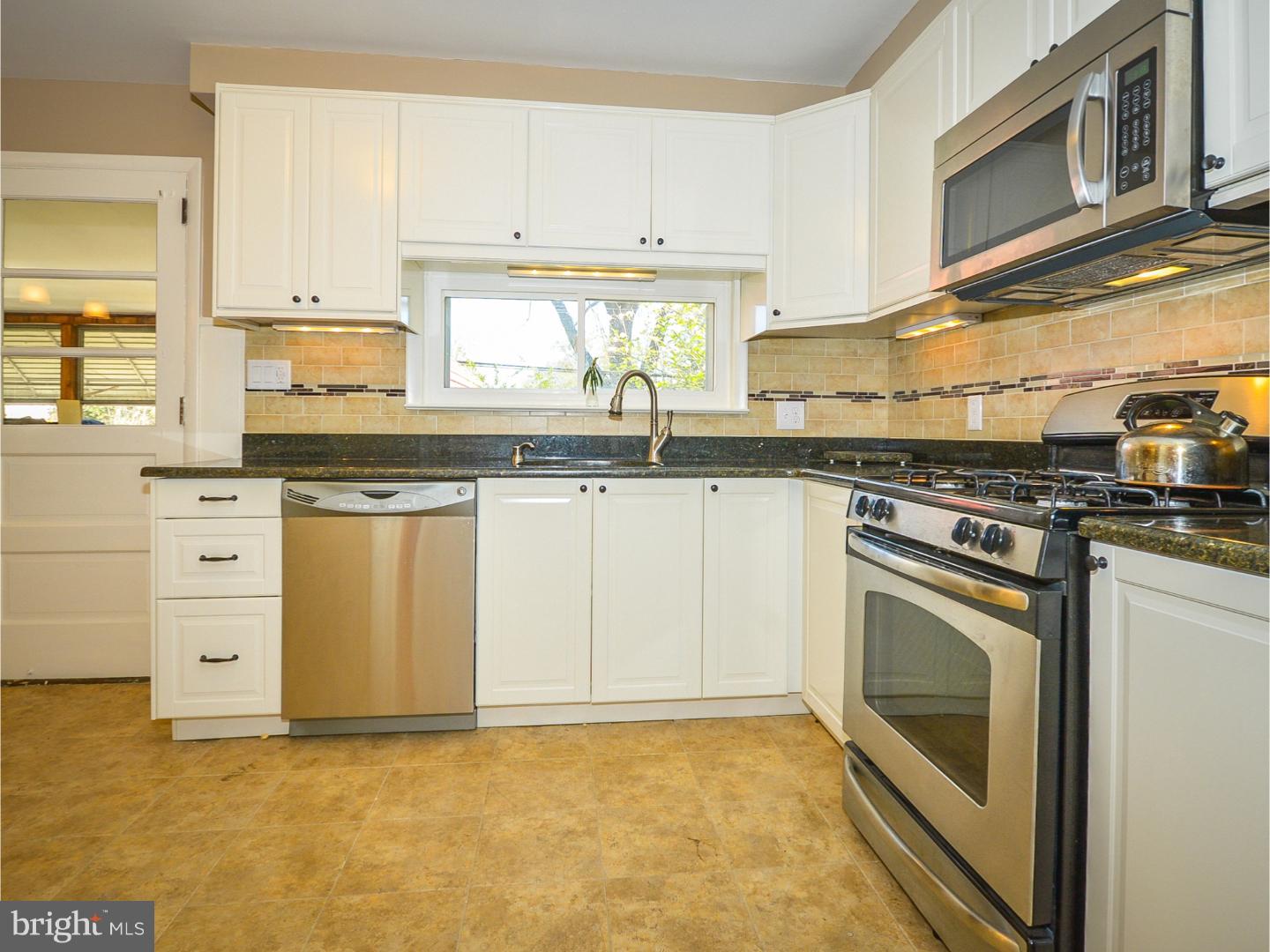 3883 Buck Road Huntingdon Valley, PA 19006 - Photo 13 of 24 Gallery Image 13