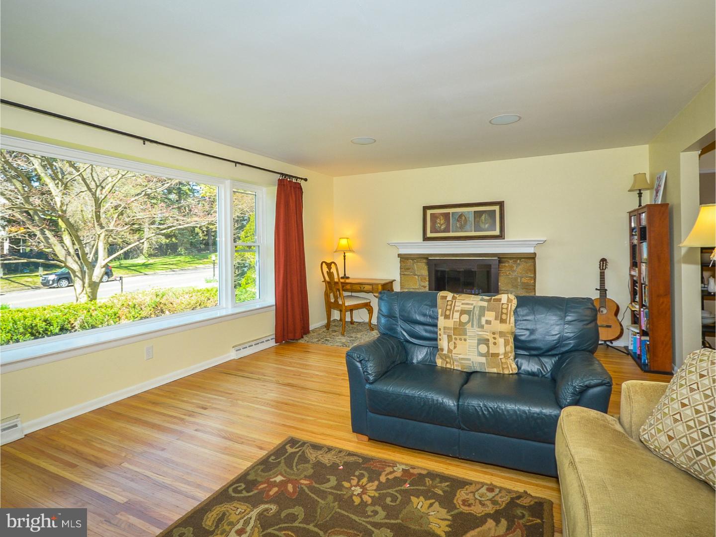3883 Buck Road Huntingdon Valley, PA 19006 - Photo 4 of 24 Gallery Image 4