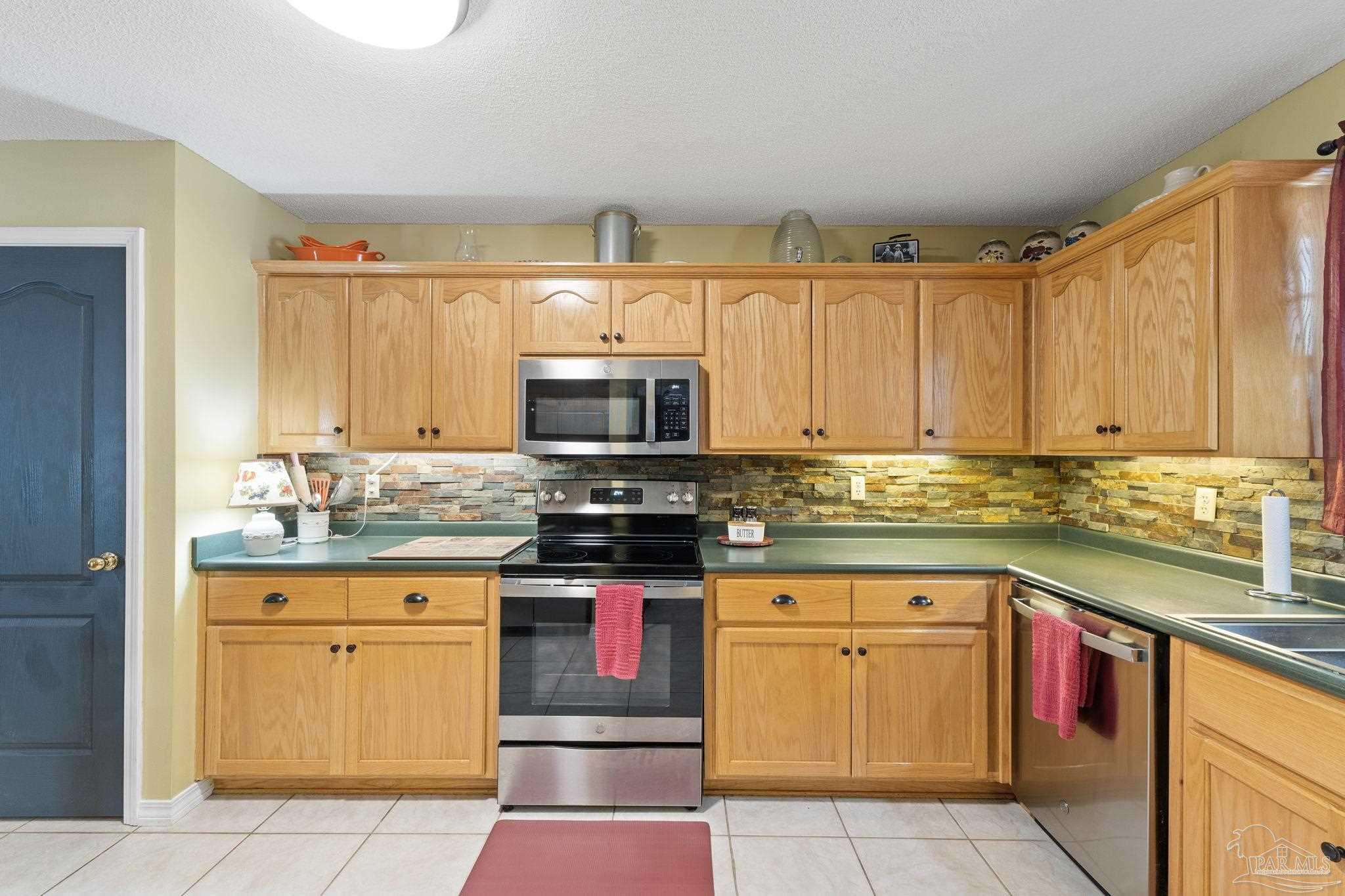 5301 Windham Road Milton, FL 32570 - Photo 12 of 72