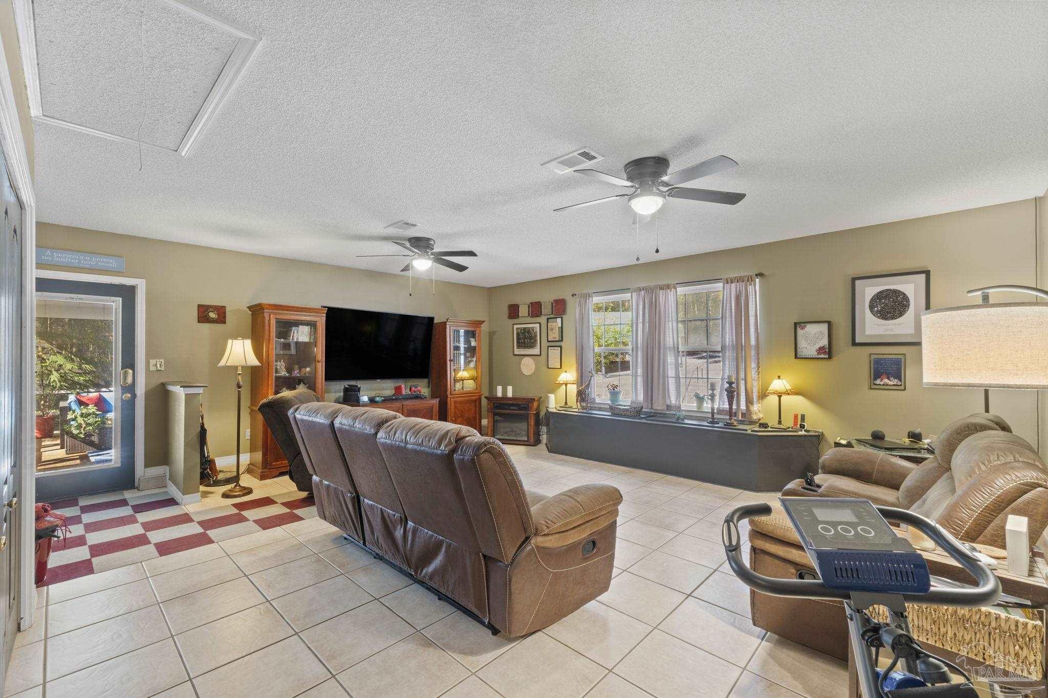 5301 Windham Road Milton, FL 32570 - Photo 15 of 72