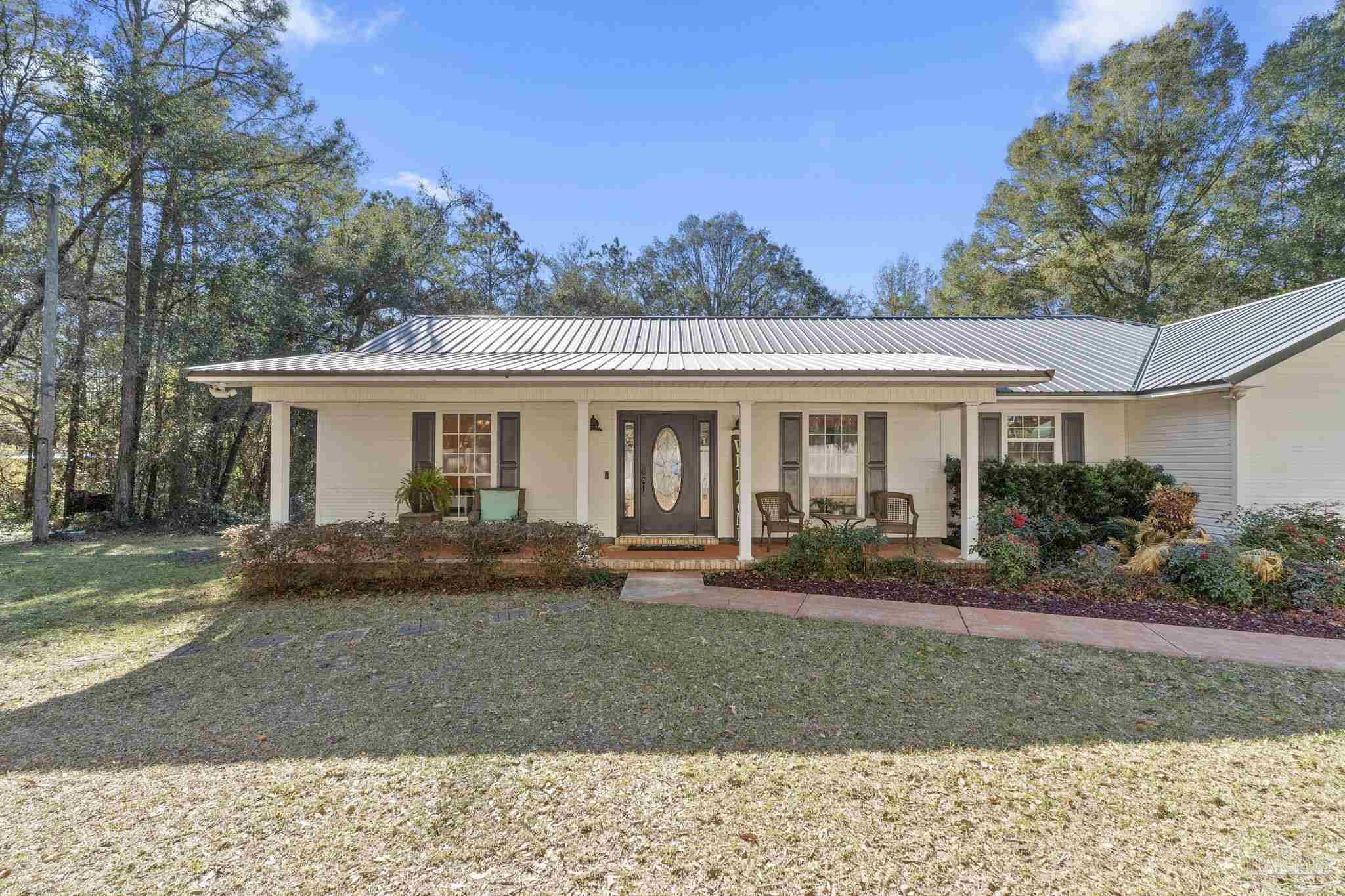 5301 Windham Road Milton, FL 32570 - Photo 3 of 72