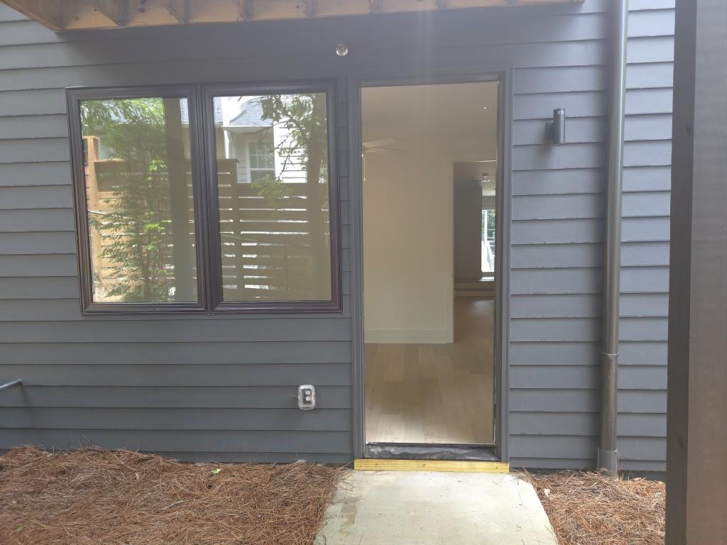 422 Cedar Dust Drive Decatur, GA 30030 - Photo 14 of 92 Gallery Image 14