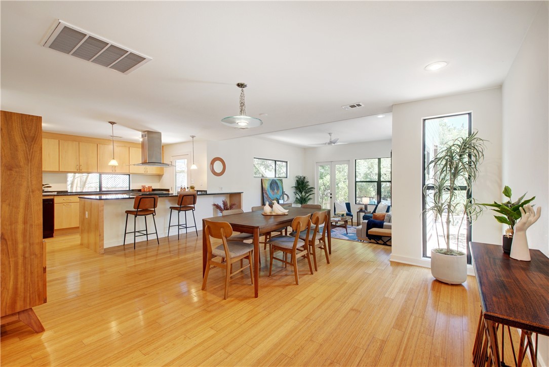 1011 Olive Street Austin, TX 78702 - Photo 1 of 1