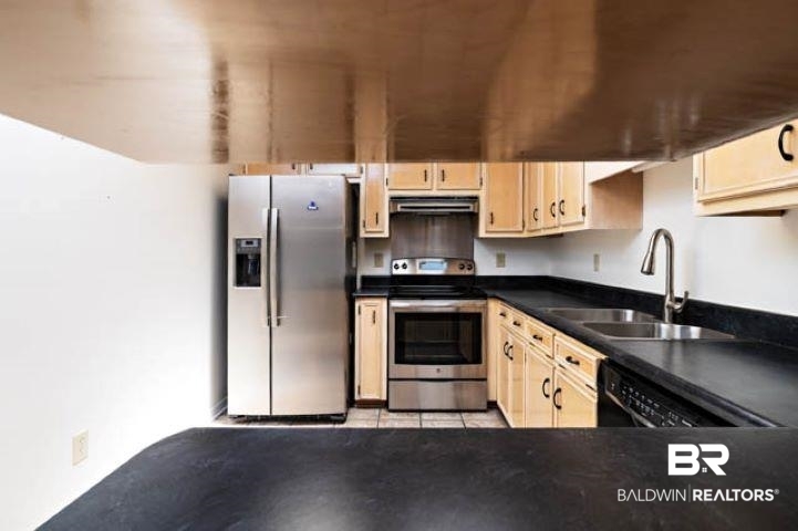 12 Stonebridge Court Mobile, AL 36608 - Photo 20 of 38