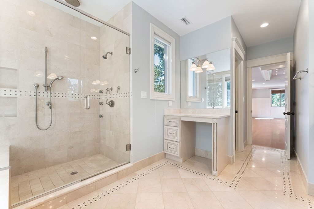 14 Cottonwood Road Newton, MA 02459 - Photo 19 of 40